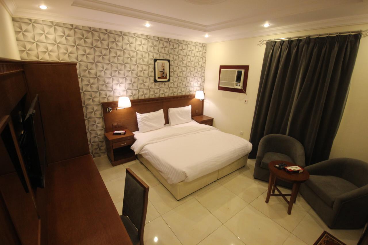 Al-Salamah - Lamasat Palace Suites Jeddah Bagian luar foto