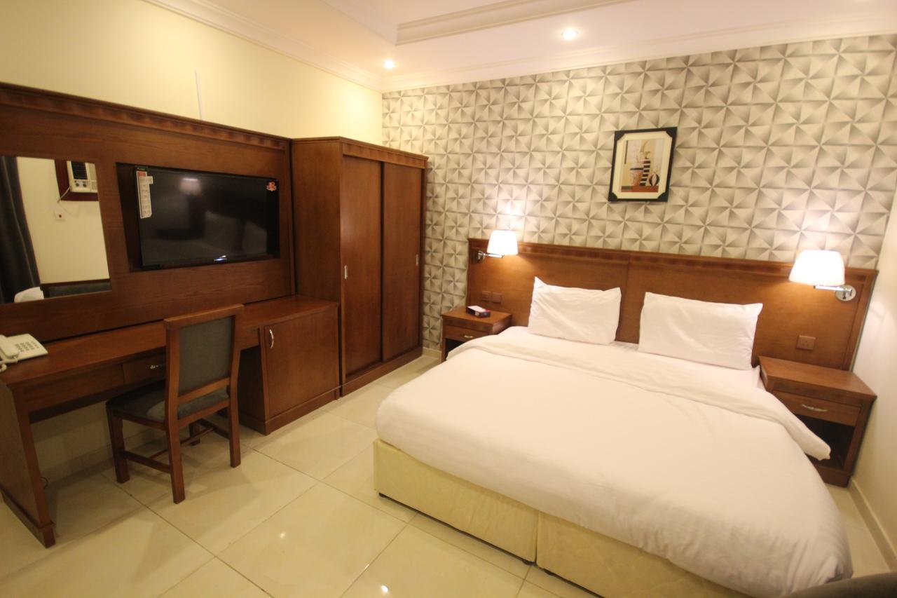 Al-Salamah - Lamasat Palace Suites Jeddah Bagian luar foto